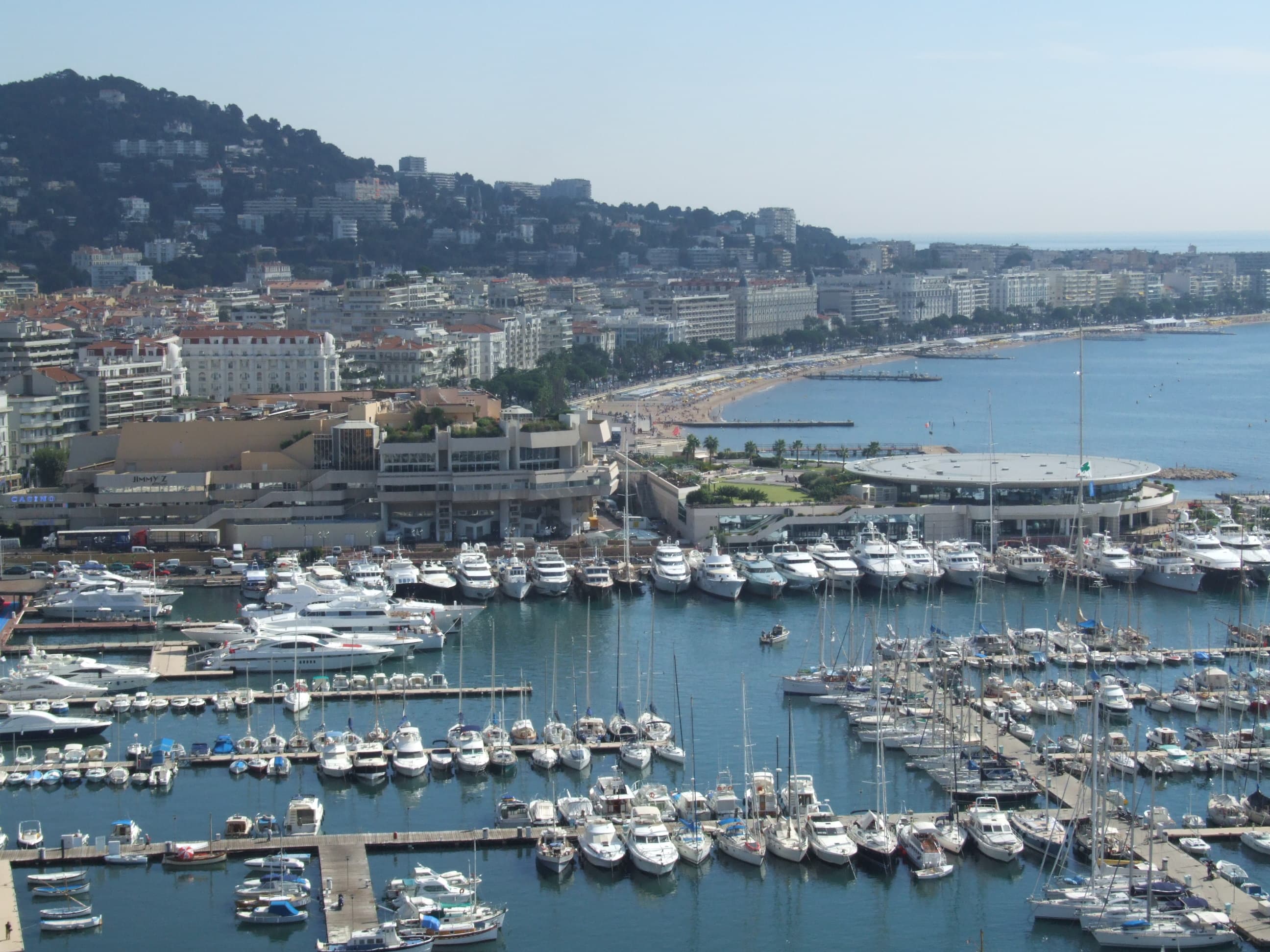 Guide voyage halal Cannes