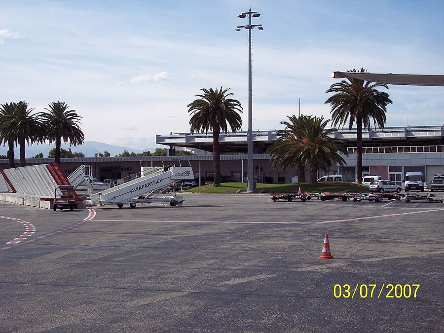Where to pray at Nice-Cote d'Azur airport β 2026 guide