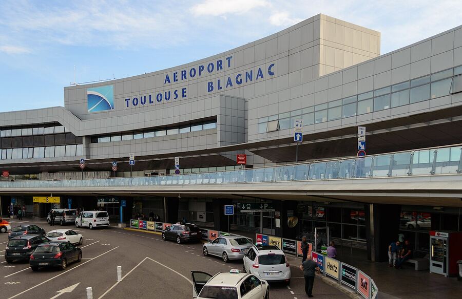 Prayer Room at Toulouse Airport: 3rd Floor, Hall C