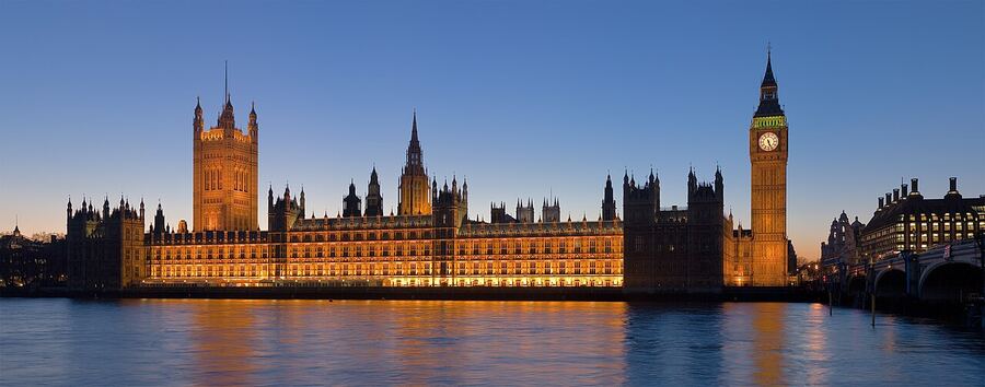 Day 1 · Westminster — Londres